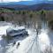 Mountain Blue Vista - Luxury retreat near Ski resorts with Pond, Firepit and Hot Tub - Windham