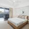Panoramic views 3BR Cairns City Apartment