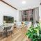 Luxe suite in Darling Harbour with pool, sauna & gym - ICC 300m