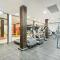 Luxe suite in Darling Harbour with pool, sauna & gym - ICC 300m