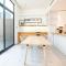 Blue Breeze - Elegant 1BR with Private Jacuzzi & Terrace in JVC - 迪拜