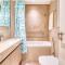 Stunning 2BR With Burj Khalifa View Swimming Pool & Downtown Views - 3007 - Dubaj