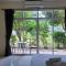 Snooze Inn Phuket - Free Shuttle to Bang Rong Pier - Ban Pa Khlok