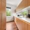 2-4 Trinity Avenue