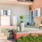 Lamda Apartments By Estia