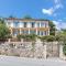 LA LEZARDIERE - Provençal Villa Facing South with Sea View & Pool - 拉蒂尔比耶
