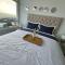 Suite con balcon y Jacuzzi Ocean Club 1 - Playas