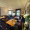 Abbotsford Hotel