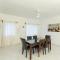 Crown ll-Guest Friendly-3 Bedrooms-Pool-Close to everything! - 圣斐利-银港