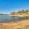 Lake Fork Cabin with Community Pool and Boat Launch - Quitman