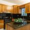 Crown ll-Guest Friendly-3 Bedrooms-Pool-Close to everything! - 圣斐利-银港