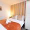 Passage Rd - Long Stay Sleep up to 12 by ShortStayUK - Bristol