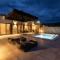 Fari Stone Villas