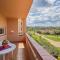 Apartaments Golf Mar