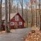 Loft w Fireplace Fire Pit WiFi Resort Amenities - Hedgesville