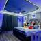 Amazing House w Pvt Pool and Game Room - Davenport