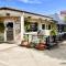 Emerald Escape-Ground Floor in Golf Colony - ميرتل بيتش