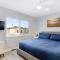 Shelly by AvantStay Steps to the Beach Deck w Ocean Views 5BDR - Newport Beach