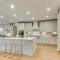 15 Mi to UNC Elegant Retreat with Patio and Pavilion! - Чапел-Гілл