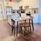 Entire Apartment King Bed, Pets Welcome, 15 Min to Parks, Resort-Style Amenities - 基西米