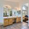 5BD-3BA-Pool Vacation Home for 10 in Peoria - بيوريا