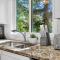 Multi functional Family Home in Redmond and only four mins to MSFT - Redmond