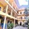 Nikunj Safari Guest House Sauraha- A place where you can book jungle wildlife Safari
