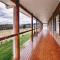 4 bedroom Cottage with swimming pool