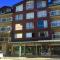 460 LOFT Apartments