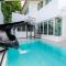 SeaBreeze Grand Pool Villa Pattaya - Ban Rong Po