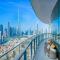 2 Bedrooms with Iconic Burj Khalifa Views Stay