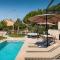 Modern villa Tia I with outdoor pool in Porec