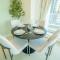 Blue Breeze - Bright 1BR with Balcony & Stunning Marina Views - 迪拜