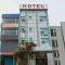 Treebo Green View, Noida