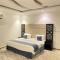City Center Plaza Aparthotel