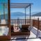 Sea Rock Apartment
