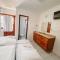 Casas com 2 ou 3 suítes no Residencial Jerusalem 2,frente mar em Coroa Vermelha (BA), condomíonio com piscina, sauna e portaria 24hrs atravessou a rua está no mar.