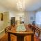 Large 6BR, 6 Bath in the city of Niagara Falls
