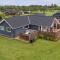 Charming Holiday Home With Many Activities - Bøtø By