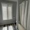 86A King Bed 2bd 3bt on Queen St. Downtown - 夏洛特顿