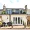 Berwick Upon Tweed - Norham - 3 Bedrooms 2 Bathrooms Cottage - 15 Minutes From Beach - Dog Friendly - Large Balcony - Log Fire - Private Garden - Off Street Parking - Quiet Rural Location - Fast Wifi