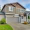 Game Room and Deck Family-Friendly Tumwater Gem - Tumwater