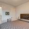 Spacious Home with Fenced Yard 6 Mi to Dtwn Denver! - 恩格尔伍德