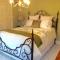 Foto: Scarlet Tunic Bed and Breakfast 10/20
