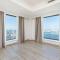 Huge Penthouse with yacht included and private pool!!! - Дубай