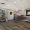 Howard Johnson by Wyndham Sacramento Downtown