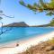 Shoal Shack 72, 72 Tomaree Rd - Pool, Pet Friendly, Wi-Fi, Air Con, Linen