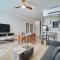 Luxury 2 Story Penthouse with Private Pool, Gym & Rooftop