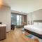 Holiday Inn Express Shenzhen Guangming by IHG - Free shuttle bus to and from the Shenzhen Baoan Airport - Shenzhen