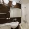 Four Points Flex by Sheraton Shin Osaka